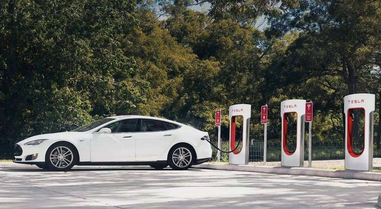 德国莱茵tuv 《市場分析》電動汽車充電設備(歐洲篇)